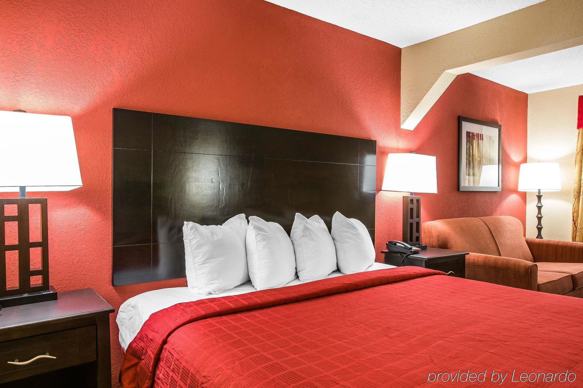 Knights Inn & Suites กริฟฟิน ภายนอก รูปภาพ