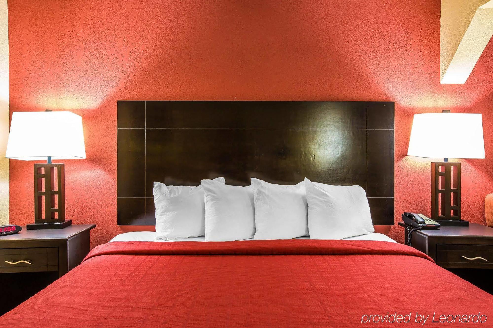 Knights Inn & Suites กริฟฟิน ภายนอก รูปภาพ