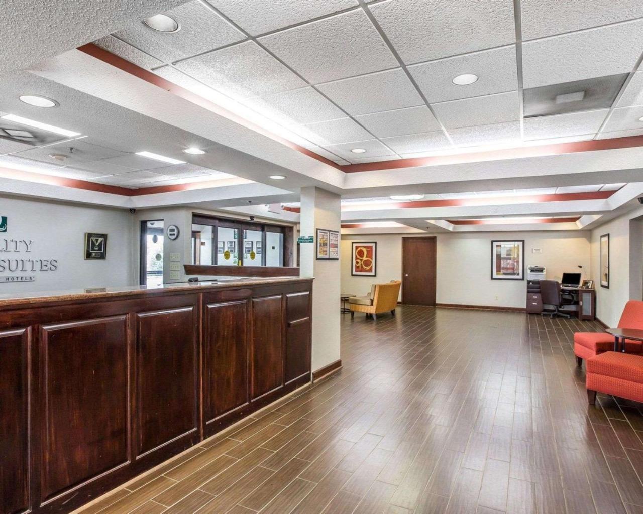 Knights Inn & Suites กริฟฟิน ภายนอก รูปภาพ